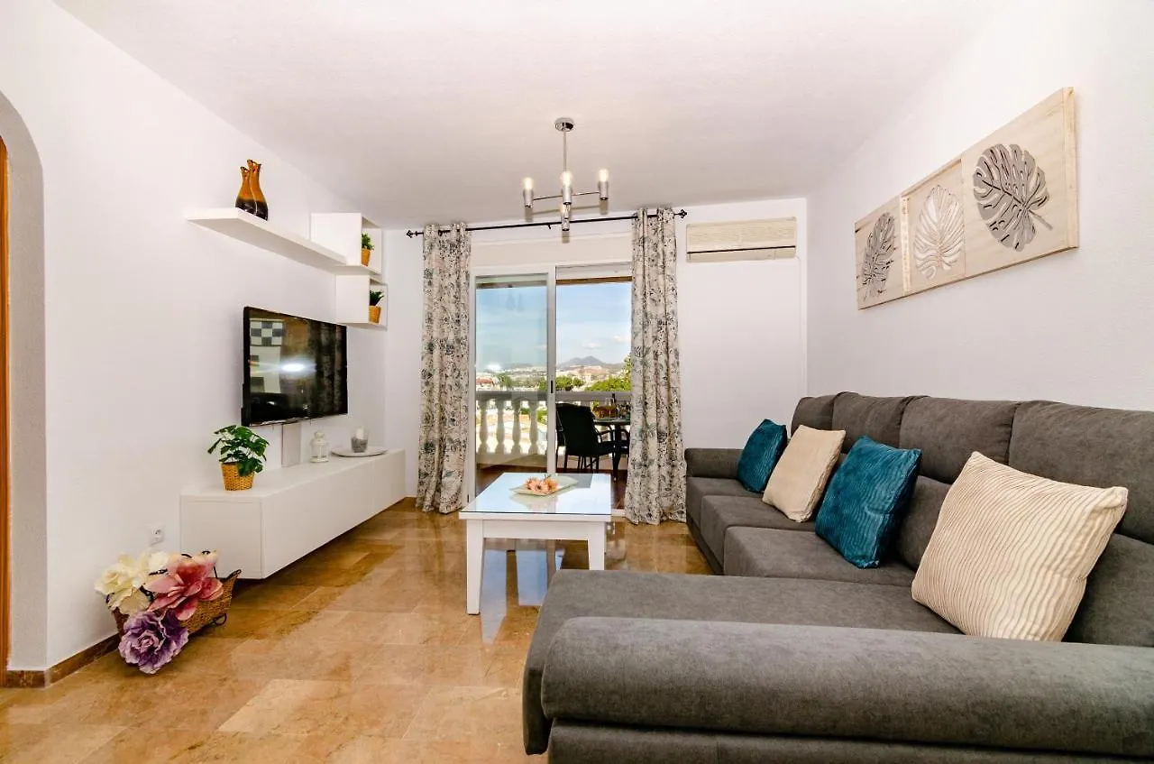 Apartment Wintowinrentals Pool, Sunny Side & Free Parking. Torre de Benagalbon