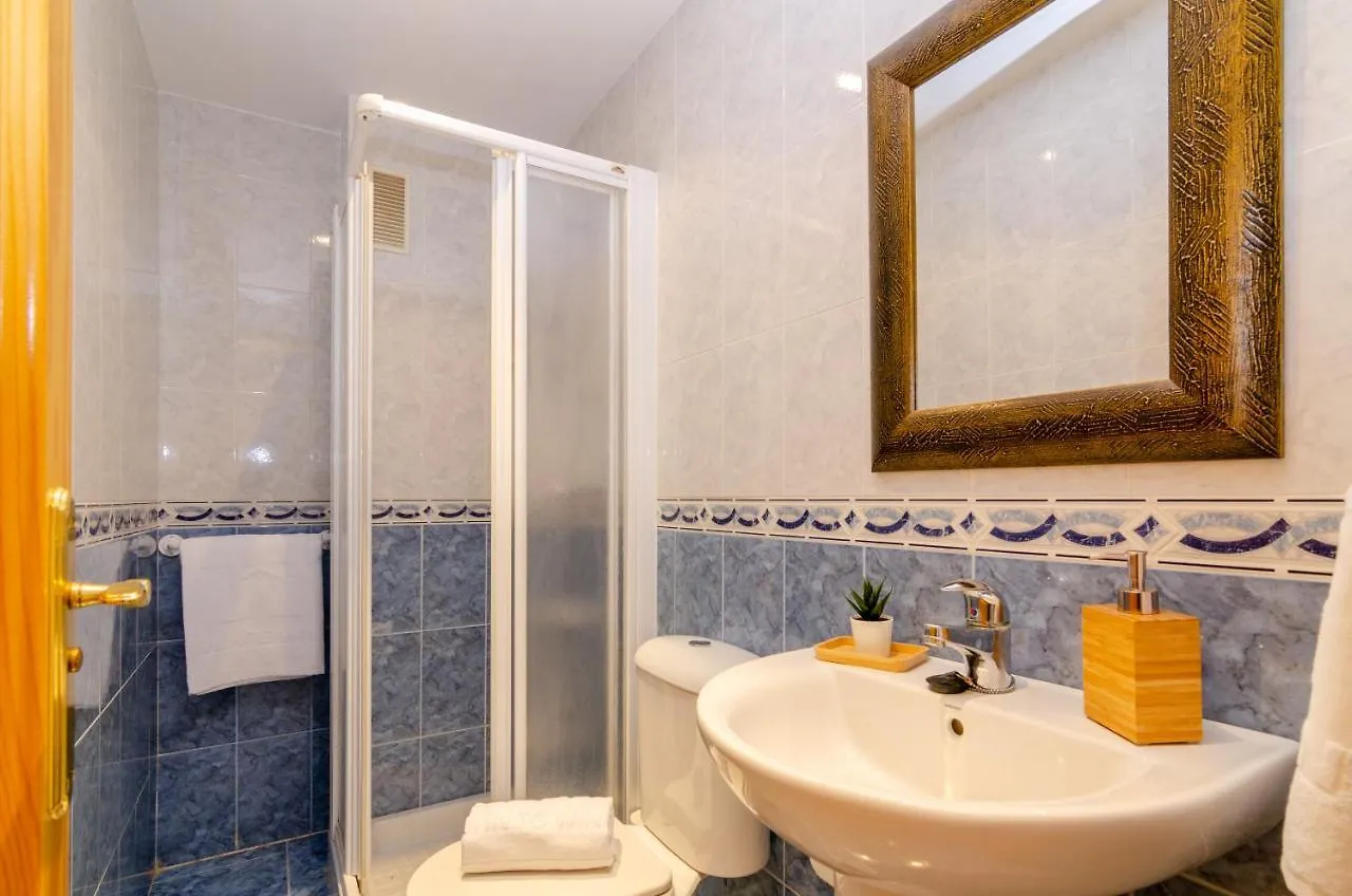Wintowinrentals Pool, Sunny Side & Free Parking. Torre de Benagalbon